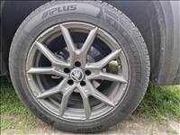  235/5518" újszerű Aplus négyévszakos gumi gumi