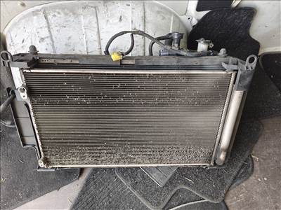 Toyota Yaris (XP130/XP150) Hűtő szett ventilatorral