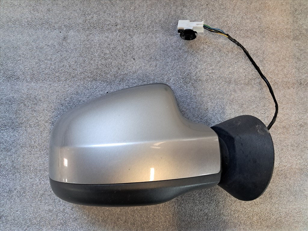 Dacia Duster I Jobb visszapillantó tükör  2. kép