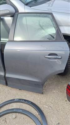 Audi Q3 Bal hátsó ajtó LX7R