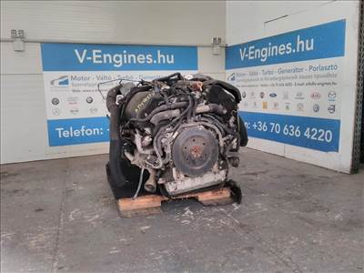 Volkswagen Touareg AYH bontott motor 