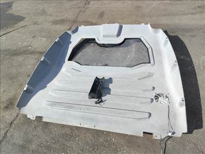 VW Caddy IV 2015-2020 ablakos térelválasztó hátfal