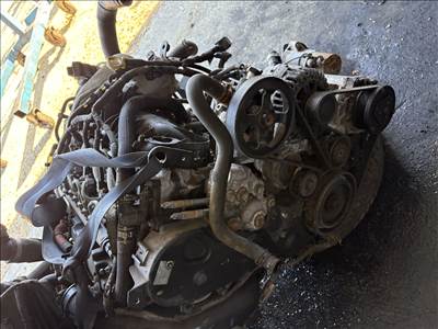 Mitsubishi Outlander II 2.2 DI-D 4WD komplett motor psa 4HN