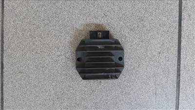 Malaguti Madison 250 feszültség szabályzó