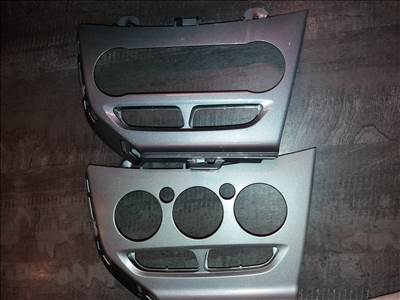 Ford Focus Mk3 klíma vezérlő panel keret