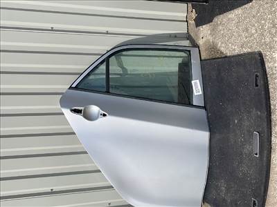  KIA PICANTO (TA) Jobb hátsó Ajtó (Részeivel)