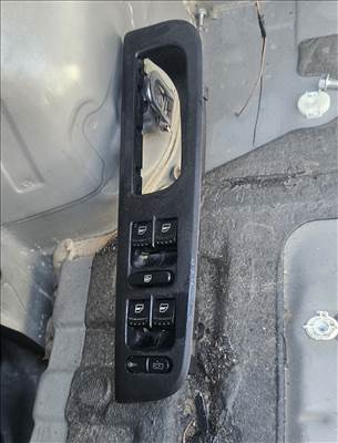Volkswagen Passat B5 B5.5 Bal első ablakemelő kapcsoló 