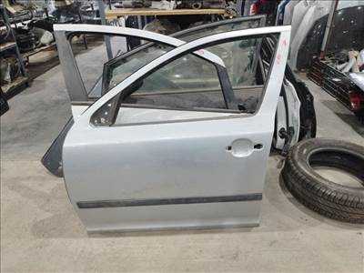 Skoda Octavia 2 2004-2009 bal első ajtó üresen