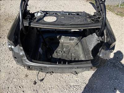 Audi A3 (8V) hátfal 