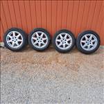  5x100 lyukosztású 15" használt GMP alufelni, rajta 185/60 használt Matador nyári gumi gumi 