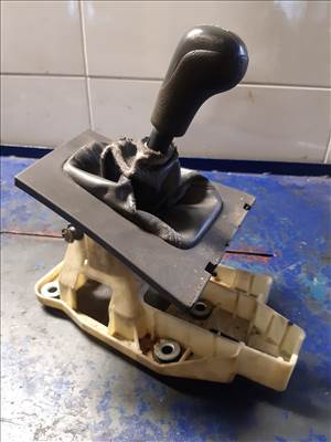 Volvo V70 00-06 Váltó Kulissza