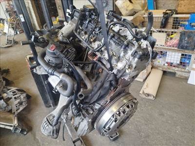 204D4 kódú BMW E87 118D motor