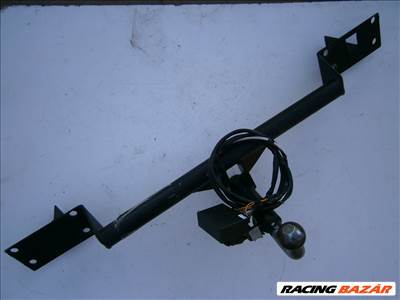 Fiat Linea vonóhorog