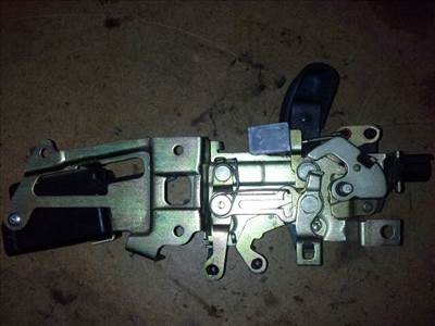 Peugeot iOn Jobb Tolóajtó Nyitó Gomb *66034*