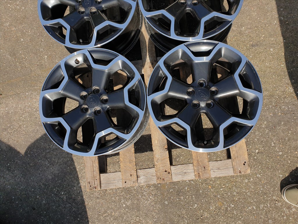 17" 5x100 Subaru 2. kép