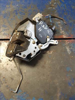 Toyota Rav 4 00-05 Csomagtérajtó Zár + Központizár Motor