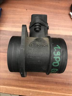 Volkswagen Jetta V 1.9PD BLS légtömegmérő 038906461B