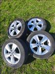 Eladó 15" Skoda felni garnitúra gumiabronccsal. (185/60 R15)