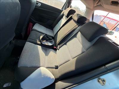 Peugeot 307 Hátsó Fejtámla *156599*