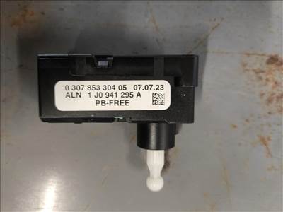 Audi, Peugeot, Skoda, Volkswagen, fényszóró magasság állító motor  1j0941295a 030785330405