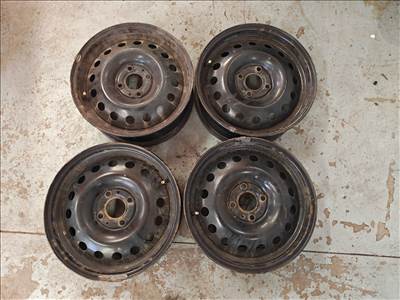 15" 4x100 Nissan, Renault lemezfelni szett!