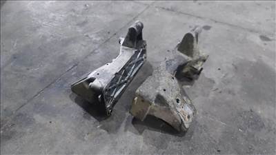 Iveco DAILY 04- 3.0 Váltótartó motortartó tartó bak konzol elem 1281