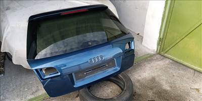 Audi A4 B7 sline csomag tér ajtó 