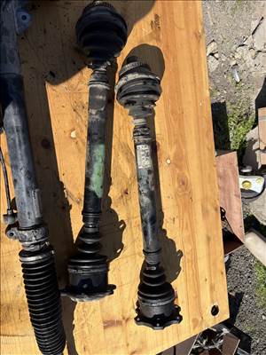 Audi A6 (C5 - 4B) manuális féltengely 2.5 tdi