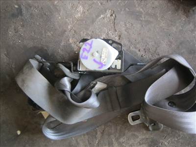 Mazda E 2200 biztonsági öv 