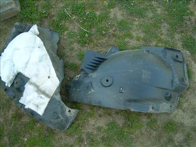 Dacia Jogger Sander 3  bal első dobbetét 638437444r 6388452997r