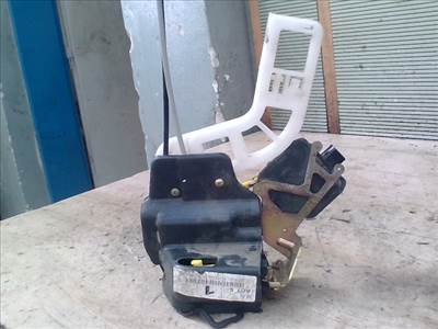 KIA SPORTAGE 2004.08-2010.10 Jobb hátsó ajtó zárszerkezet központi záras