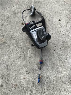 Opel Crossland X 1.2T automata váltókulissza 