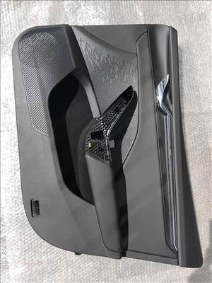 Skoda Octavia IV , jobb első belső ajtókárpit  5e4867014gvrt