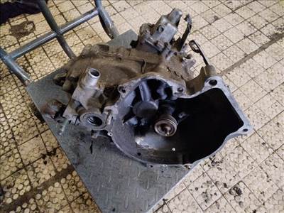 SUZUKI SWIFT 96-05 Sebességváltó. benzines manuális