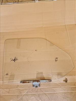 Volkswagen Transporter T4 91-03 Jobb Első Lejáró Ablaküveg