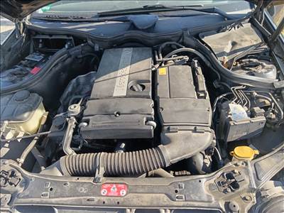 Mercedes W203 (C180 kompressor ) motor 