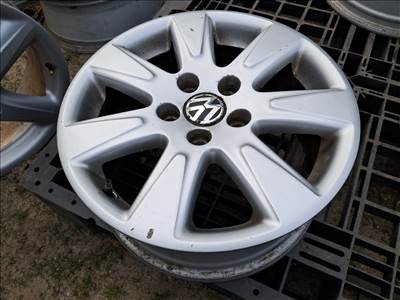 Volkswagen Passat B6 16"-os alufelni 1db