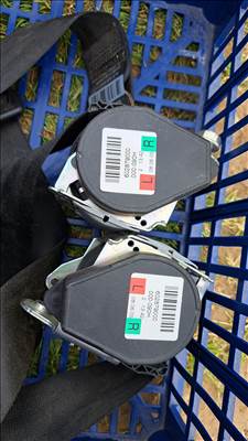 Audi A4 (B6/B7) Biztonsági öv 