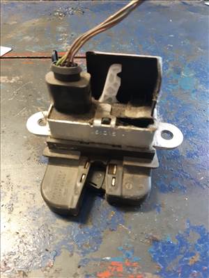 Seat Altea Csomagtérajtó Zár