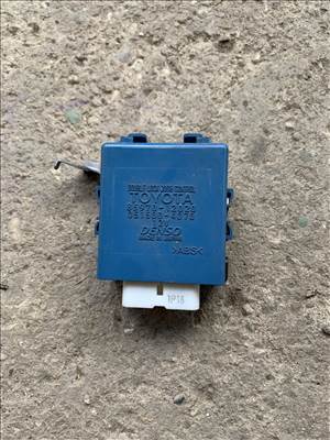 Toyota Auris (E180) centrálzár modul