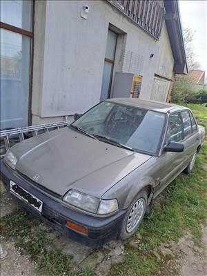 Honda Civic IV bontásra egyben eladó