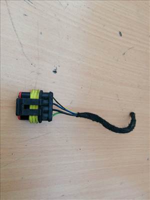 Fiat Bravo 2007-2014 2007-2014 Elektromos csatlakozó Használt Hátsó lámpa