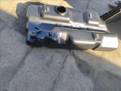 Iveco dayli üzemanyag tank  504135947