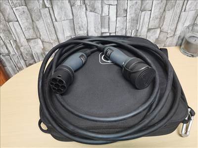 Gyári Mercedes-Benz Mennekes Oszlop Töltő Kábel 3631536315