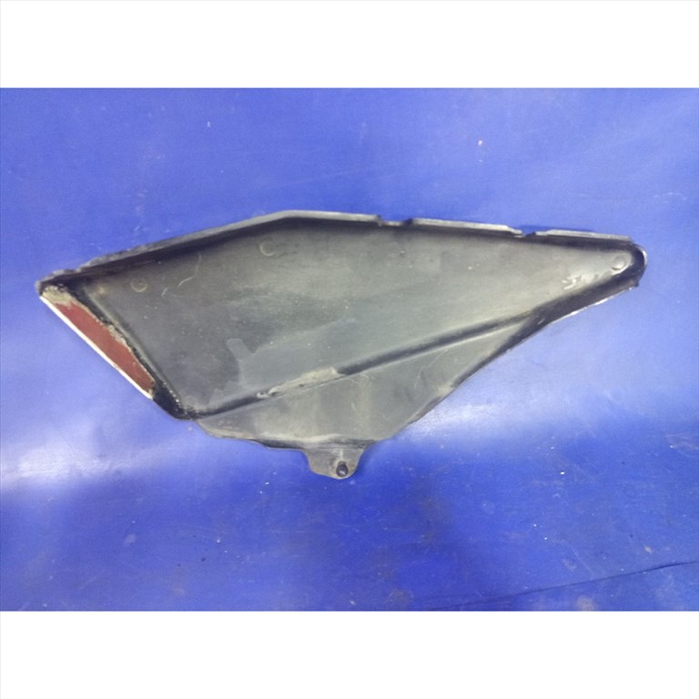 Yamaha RD 250 4L1 RD 350 4L0 ülés alatti idom jobb Seiteverkleidung side cover panel 3. kép