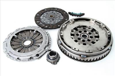 LANCIA PHEDRA 2.0 JTD (109Le) kuplung és kettős tömegû lendkerék
