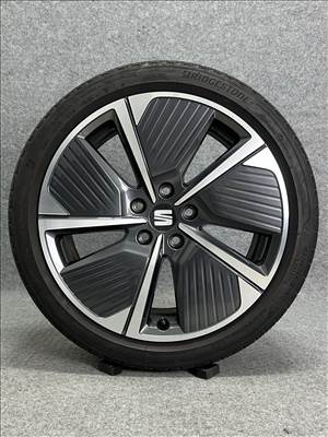 gyári Seat alufelni szett 7.5x18 et46 5x112 225/40 nyári gumival