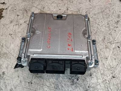 Citroën C5 I Motorvezérlő *153554* 0281010808