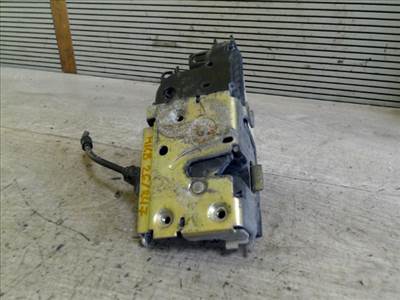 RENAULT MEGANE 02-05 Bal első ajtó zárszerkezet központi záras