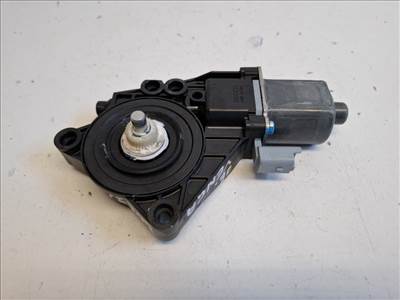 Kia Venga jobb első ablakemelő motor 824601P000 0130822581